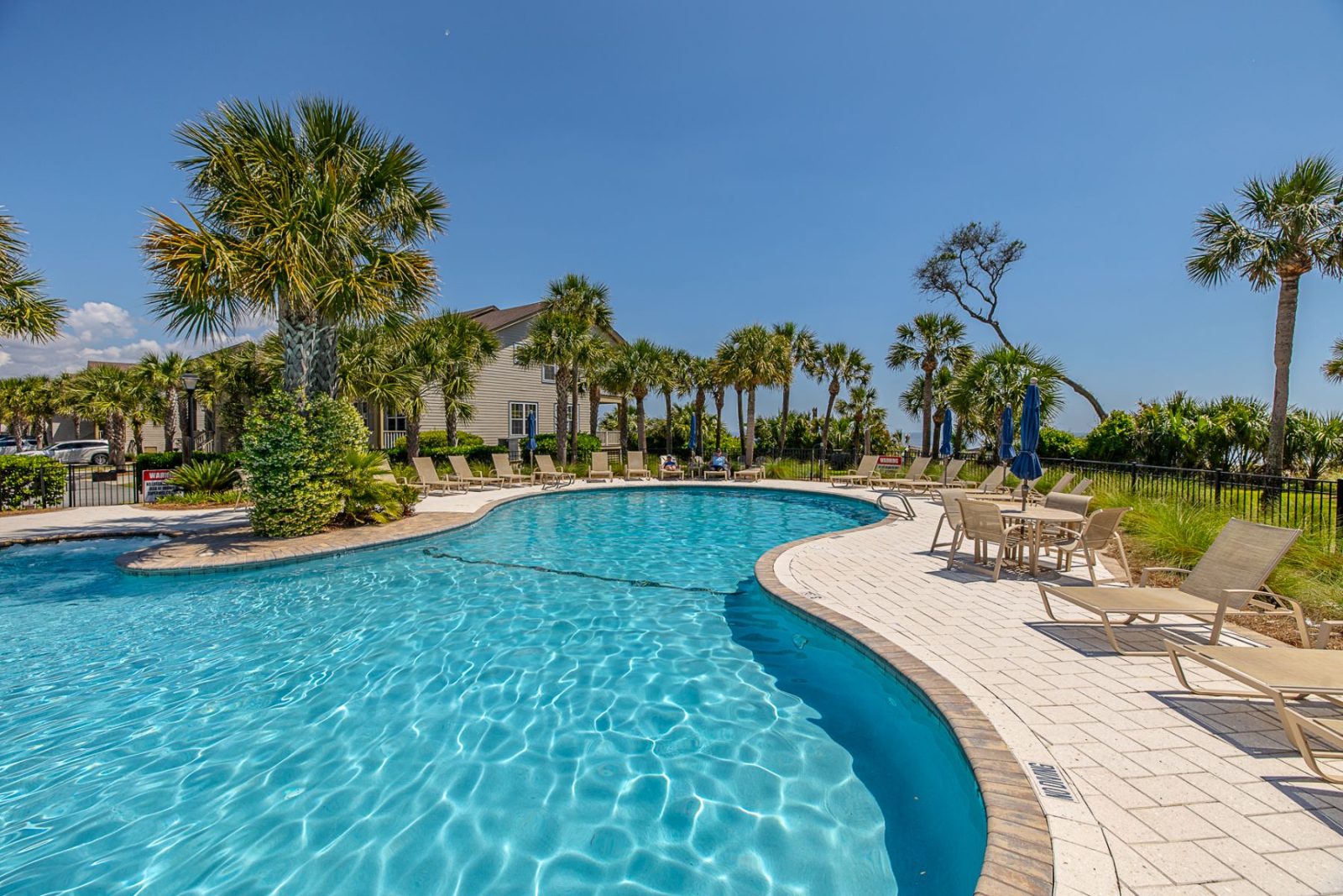 the cottages on jekyll island community pool